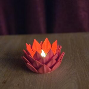 Teeküünlahoidja- LOTUS